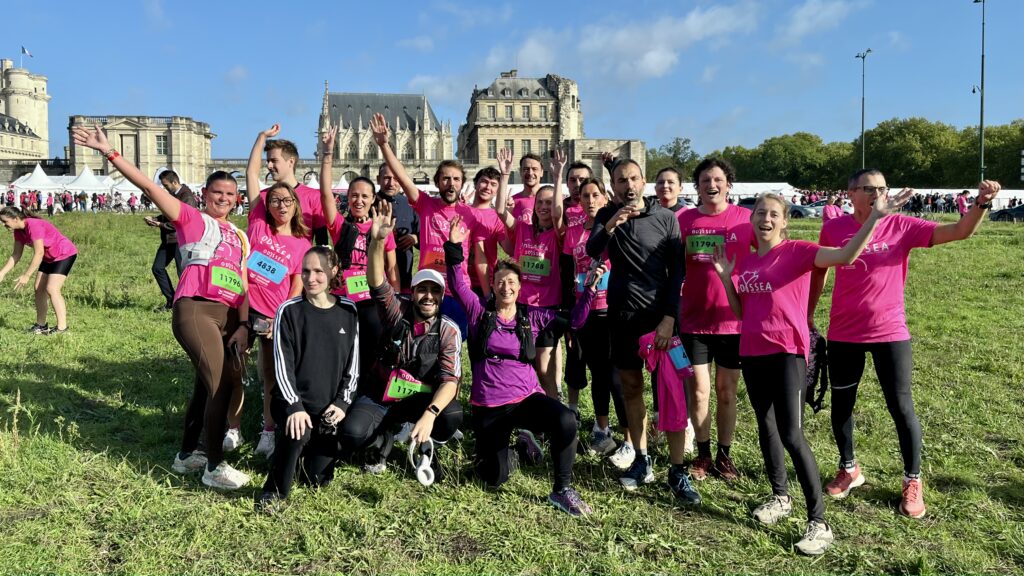 Une trentaine de collaborateurs de l'Arcom a participé à la course Odysséa pour Octobre Rose
