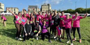 Une trentaine de collaborateurs de l'Arcom a participé à la course Odysséa pour Octobre Rose
