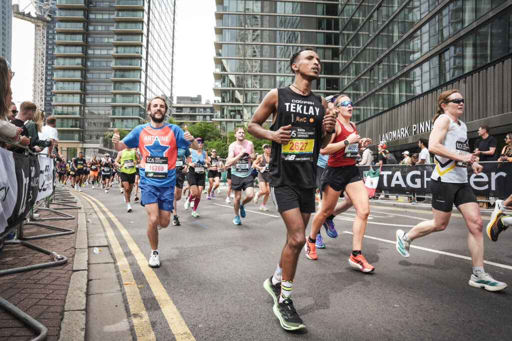 Antoine Cauty à Canary Wharf durant le marathon de Londres